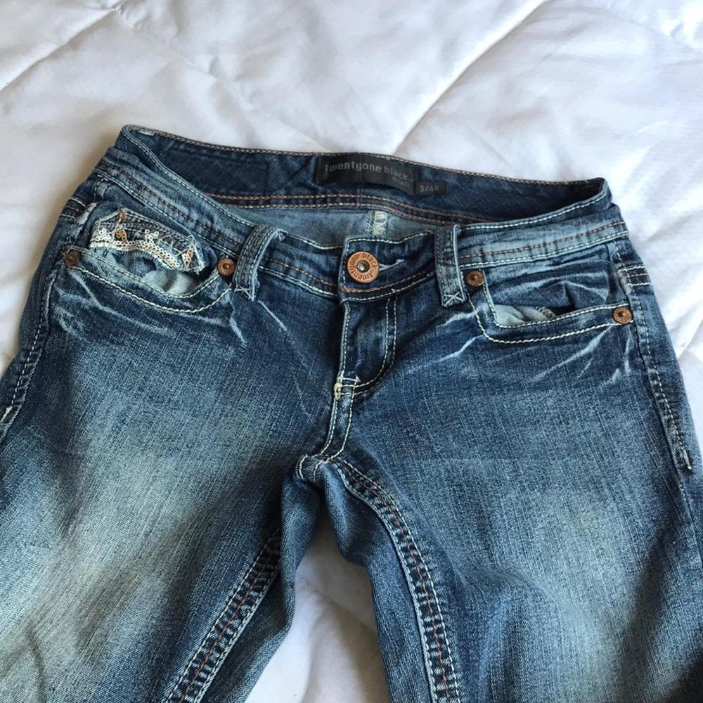 21 Black jeans